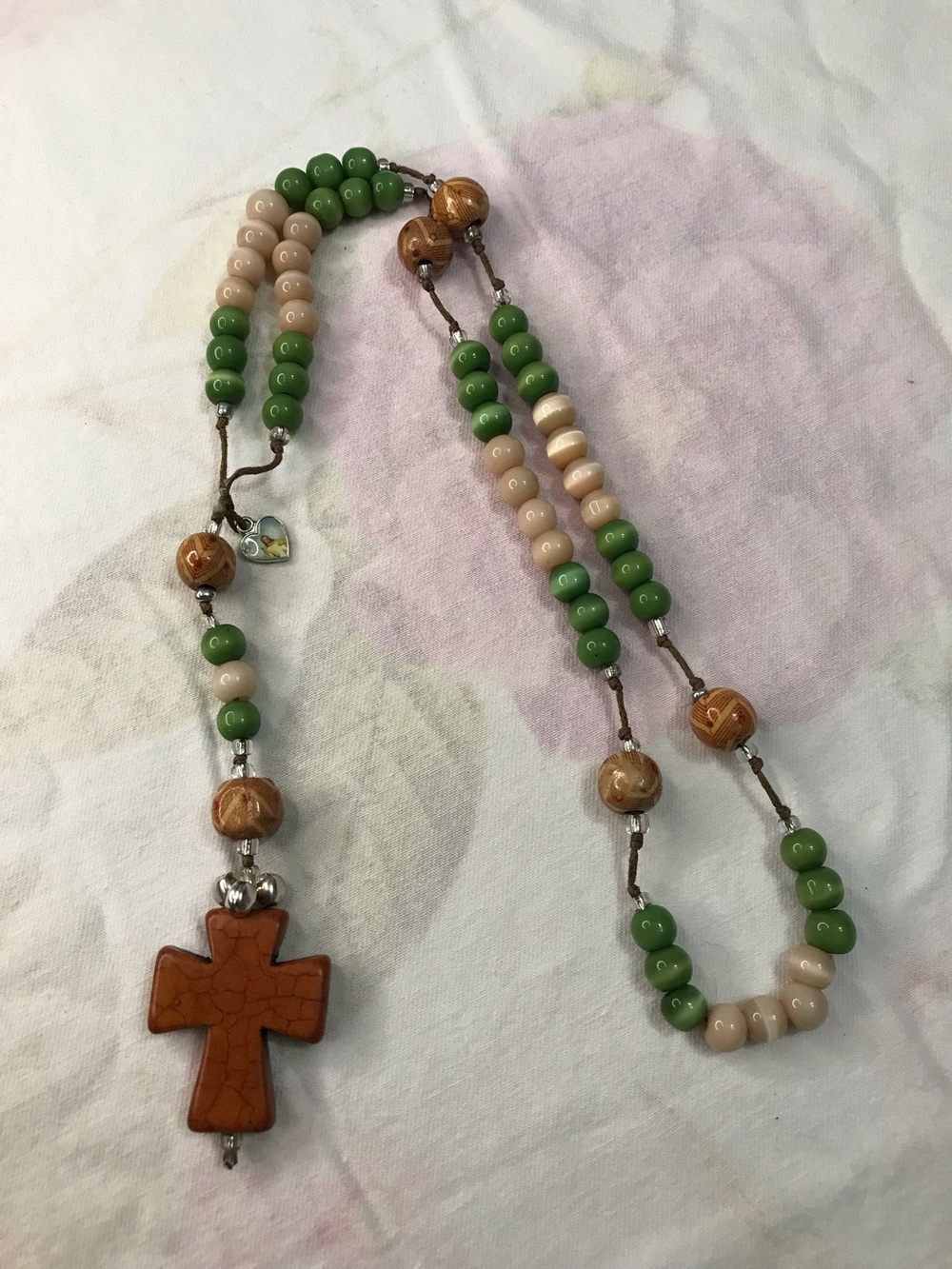 Cat Eye Green Cream Stone Beads Brown Cross Rosary Necklace 22”
